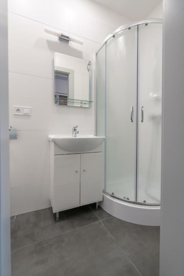 Centra Expresis Apartment Riga Luaran gambar